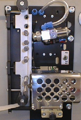 Spray valve located on Kaymich hot melt system